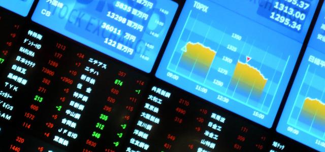 Ticker_board_of_Tokyo_stock_exchange